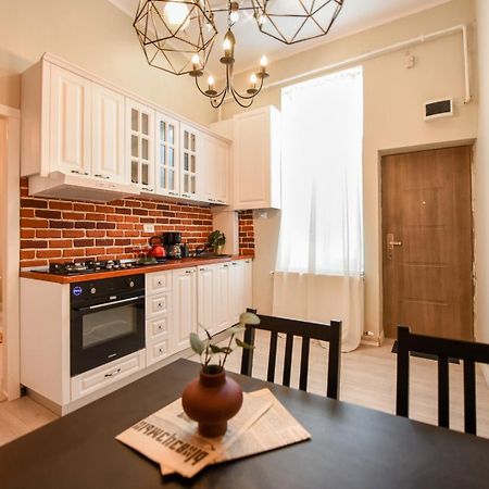 Elegant Studio - Urban Escape In Bukarest Exterior foto