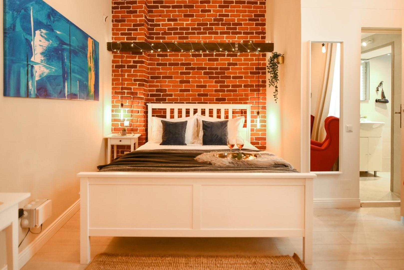 Elegant Studio - Urban Escape In Bukarest Exterior foto